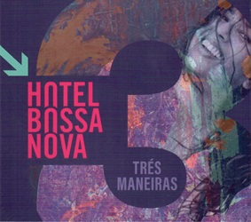 HOTEL BOSSA NOVA :  TRES MANEIRAS  (ENJA)

Tres Maneiras  il nuovo progetto degli Hotel Bossa Nova, una formazione che ha arricchito la scena musicale con il suo stile ineguagliabile che unisce bossa nova e jazz. Tres Maneiras  un affascinante viaggio attraverso tre diversi mondi musicali: quello acustico, quello elettronico e quello relativo al ballo. Con suggestioni che ricordano il pop brasiliano e audaci esperimenti elettronici, ogni nota di questo disco  stata composta e perfezionata con cura. Guidati dalla carismatica cantante Liza da Costa, Alexander Sonntag (basso), Tilmann Hoehn (chitarra) e Jens Biehl (batteria) ampliano i propri confini artistici per esplorare nuovi paesaggi sonori. Tres Maneiras  unavventura musicale che sfuma i confini tra tradizione e innovazione, portando lascoltatore in un viaggio indimenticabile, in compagnia di una formazione che si lascia alle spalle i clich dellindustria musicale per esplorare nuovi orizzonti sonori.