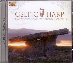 BUTLER MARGIE / FRANKFURTER ARYEH / HARPERS HALL :  CELTIC HARP  (ARC)

mid-price - Celtic Harp propone 18 meravigliosi brani per arpa, capaci di creare un'atmosfera suggestiva che rilassa l'ascoltatore. Un album glorioso di splendida musica celtica per arpa sia tradizionale che moderna, interpretata da grandi musicisti. Oltre ad essere uno dei pi virtuosi interpreti di arpa celtica, Aryeh Frankfurter  anche un arrangiatore capace di infondere nuova vita ad una serie di note composizioni tradizionali. Margie Butler  una sensibile musicista di arpa che  riuscita a creare un suo stile personale molto apprezzato sia nelle incisioni solistiche che in quelle insieme al gruppo Golden Bough. La formazione Harpers Hall  composta da 15-25 musicisti che suonano insieme arpe tradizionali di varie dimensioni e materiali. Con le ammalianti melodie dell'arpa a cui si affiancano quelle di violino, violoncello, mandolino e chitarra, Celtic  Harp  un album incantevole che trasporta l'ascoltatore in epoche e luoghi lontani.