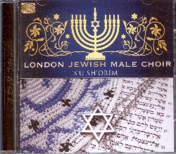 LONDON JEWISH MALE CHOIR :  S'U SH'ORIM  (ARC)

mid-price - Nato nell'ormai lontano 1926, il London Jewish Male Choir non ha mai smesso di girare il mondo facendo conoscere la bellezza e le tante sfaccettature della cultura musicale ebraica. Le melodie di S'u Sh'Orim sono state selezionate per rappresentare gli stili principali della musica ebraica: si inizia con classici della musica liturgica, passando ad esempi di canti in ladino (ebraico-spagnolo), proseguendo per brani della tradizione chassidica (corrente dell'ebraismo fondata da Israel Ben Eliezer) e finendo con interessanti esempi compositivi moderni israeliani. L'ultimo brano dell'album, Al Kol Eleh, che tradotto significa 'per tutte queste cose', incarna il concetto che il coro londinese ha voluto alla base di S'u Sh'Orim: la diversit intesa come ricchezza e sorgente di infinite potenzialit.