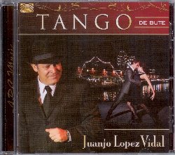 LOPEZ VIDAL JUANJO :  TANGO DE BUTE  (ARC)

mid-price - Il musicista argentino Juanjo Lopez Vidal  da sempre un grande appassionato di tango e Tango de Bute rappresenta per lui l'ambizione di una vita. 'De bute', espressione dello slang usato nel tango che significa 'per eccellenza', lascia intuire la scelta che sta alla base di questa splendida raccolta di brani: Juanjo ha infatti selezionato alcuni tanghi rappresentativi dei diversi stili che questo genere musicale ha avuto nel corso di vari periodi storici. I suoi arrangiamenti evitano fermatas e cambi di tempo che nel tango vengono usati per creare un effetto drammatico, mentre aumentano la velocit del tempo in modo che le melodie possano essere piacevolmente ascoltate, ma anche ballate. Le note di pianoforte, bandoneon e basso, insieme alle intense parti vocali, trasportano l'ascoltatore nelle fumose milonghe di Buenos Aires dove basta uno sguardo per lasciarsi andare alla lenta seduzione del ballo.