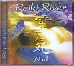 NIALL :  REIKI RIVER  (PARADISE)

Reiki River, album di casa Paradise del polistrumentista Niall, propone 12 tracce ciascuna della durata di 5 minuti, garantendo all'ascoltatore un'ora di ottima musica da utilizzare come accompagnamento per sessioni di reiki. Protagonista dell'album  il flauto di Niall le cui melodie si mescolano fino a fondersi con quelle di chitarra, tastiere e ciotole tibetane. Le delicate e rilassanti armonie dello scorrere dell'acqua di un fiume incontaminato arricchiscono le musiche di Niall rendendo ancora pi suggestiva l'atmosfera di Reiki River: come l'acqua, la pratica del reiki ripulisce l'uomo dalla negativit che lo circonda, aiutandolo a vivere una vita pi serena.