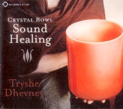 DHEVNEY TRYSHE :  CRYSTAL BOWL SOUND HEALING  (SOUNDS TRUE)

Le ciotole tibetane sono state usate nei secoli come strumento per raggiungere stati di profonda meditazione e serenit emotiva. L'apprezzata musicista Tryshe Dhevney, da tempo impegnata a scoprire le sonorit di questo antico strumenti, ha scoperto che alcune ciotole di cristallo fatte di specifiche gemme naturali, risuonando emettono potenti vibrazioni dalle propriet benefiche. I cinque brani di Crystal Bowl Sound Healing senza altre melodie se non quelle create dalle ciotole in cristallo, sono stati appositamente creati per amplificare le bio-frequenze della guarigione e dell'equilibrio che l'uomo per sua natura gi possiede. Tryshe Dhevney, vera autorit nel campo della musica intesa come strumento per favorire il benessere della persona, insegna terapia del suono e metodo per armonizzare i chakra al Canyon Ranch di Tucson, Arizona, ed organizza workshop su questi argomenti in tutto il continente americano. Gi al primo ascolto di Crystal Bowl Sound Healing si viene colti da un immediato senso di calma e benessere che aiuta a focalizzare l'attenzione sull'Io. Ideale come sottofondo per accompagnare qualsiasi lavoro energetico, meditazione, massaggio o altre terapie olistiche, l'album di casa Sounds True  anche uno splendido regalo per tutti coloro che sono alla ricerca di una esperienza musicale estremamente pacificante.