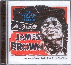 BROWN JAMES :  MR. DYNAMITE - THE COMPLETE APOLLO CONCERT  (TRADITIONAL LINE)

Mr. Dynamite - The Complete Apollo Concert propone la registrazione live del concerto che James Brown tenne il 20 ottobre del 1962 al teatro Apollo di New York e che fece di lui una vera superstar. Il concerto non era stato registrato dalla King Records, la celebre casa discografica del cantante, in quanto l'amministrazione non era interessata. Fu dunque James Brown stesso a produrre la registrazione del proprio concerto ed ottenne in questo modo uno dei pi grandi successi della storia della musica pop. Ancora nel 1987 Live at The Apollo fu votato unanimamente dalla critica internazionale nella Top Twenty dei migliori album di tutti i tempi. Mr. Dynamite - The Complete Apollo Concert propone lo show completo di 30 minuti del 1962, oltre ad un altro concerto del 1967 tenuto da James Brown sempre al teatro Apollo.