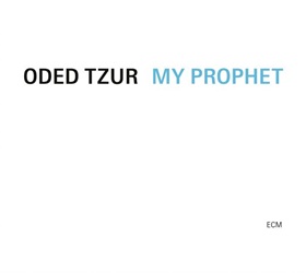 TZUR ODED :  MY PROPHET  (ECM)

Nel suo nuovo progetto intitolato My Prophet, il sassofonista e compositore Oded Tzur prosegue il suo personalissimo viaggio musicale caratterizzato da un fluente idioma jazz che unisce armoniosamente molteplici forme espressive per condurre lascoltatore nel regno meditativo e suggestivo dellimprovvisazione. In questa sua nuova avventura sonora in quartetto con il pianista Nitai Hershkovits, il bassista Petros Klampanis e il nuovo membro del gruppo Cyrano Almeida alla batteria, il sassofonista presenta alcune delle sue esecuzioni pi intense. La sinergia del quartetto  davvero unica: ogni musicista ha la propria voce ben distinta che contribuisce a un suono dinsieme capace di evocare sia la tempesta pi silenziosa che il crescendo pi appassionato. La generosa portata stilistica e la tecnica fluente di Hershkovits ruotano attorno allinconfondibile tono tenorile del sax di Oded Tzur mentre Klampanis e Almeida forniscono sia la spina dorsale che la melodia dei brani. My Prophet, terzo album di Oded Tzur per ECM,  stato registrato nel sud della Francia e prodotto da Manfred Eicher.