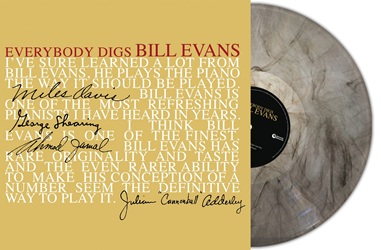 EVANS BILL :  EVERYBODY DIGS BILL EVANS (GREY MARBLE VINYL)  (SECOND RECORDS)

Everybody Digs Bill Evans  il secondo album di Bill Evans pubblicato allinizio del 1959, due anni dopo il suo primo disco. La registrazione ha immortalato Evans in un periodo in cui suonava spesso idee musicali estese usando accordi a blocchi. Questo, unito al suo particolare uso dei pedali, ha permesso al pianista di costruirsi un suono considerato dalla critica estremamente innovativo. Samuel Chell di All About Jazz ha scritto: Con i suoi tempi, ritmi e programmazione, Everybody Digs Bill Evans mantiene vivo linteresse senza permettere allascoltatore di confondere per un momento la voce singolare e inimitabile del leader. Non  difficile capire perch molti seguaci di Evans lo elenchino come la loro registrazione preferita del pianista.