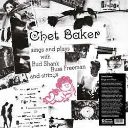 BAKER CHET :  CHET BAKER SINGS AND PLAYS  (SECOND RECORDS)

Chet Baker Sings and Plays  una pietra miliare del jazz della West Coast, che mette in mostra il duplice talento di Baker come cantante e trombettista. Registrato a Los Angeles tra il 1953 e il 1954, lalbum propone interpretazioni intime, arricchite dai sontuosi arrangiamenti per archi di Marty Paich. Lo stile trombettistico fresco e sobrio di Baker e la sua voce fragile e ammaliante sono resi ancora pi suggestivi dallabilit del sassofonista Bud Shank e del pianista Russ Freeman, figure chiave della scena jazz della West Coast. Brani come I Fall in Love Too Easily, My Funny Valentine e But Not for Me evidenziano la capacit di Baker di trasmettere emozioni profonde con un fraseggio minimalista. Linterazione tra Baker, Shank e Freeman  sofisticata ma accessibile, mentre gli archi aggiungono una qualit cinematografica e romantica allinsieme. Chet Baker Sings and Plays ha consolidato lo status di Baker come una delle figure pi avvincenti del jazz, fondendo delicatezza e brillantezza tecnica.