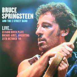SPRINGSTEEN BRUCE :  LIVE... ESTADIO RIVER PLATE BUENOS AIRES, ARGENTINA 15th OCTOBER '88  (I LOVE VINYL)

�Live� Estadio River Plate Buenos Aires, Argentina 15th October �88� ha immortalato il celebre concerto che il Boss e la E Street Band hanno tenuto il 15 ottobre del 1988 all�Estadio River Plate di Buenos Aires. L�evento, che faceva parte dello storico tour mondiale di beneficenza Human Rights Now! organizzato da Amnesty International, rimane una delle tappe pi� celebrate in America Latina. La tracklist prevede tra gli altri i brani �Born in the U.S.A.�, �Glory Day� e �The River�.