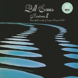 EVANS BILL :  MONTREUX II (BLUE VINYL)  (RADIATION RECORDS)

Con la sua atmosfera fumosa e raffinata, �Montreux II� di Bill Evans � un album che trasporta chi ascolta in un jazz club d�altri tempi. Dal momento in cui la puntina tocca il solco, la delicatezza e la magistrale capacit� di improvvisazione al pianoforte di Evans emergono in tutta la loro grandezza, tessendo una trama sonora complessa e assolutamente avvincente. La registrazione dal vivo al Montreux Jazz Festival ha catturato l�essenza del genio di Evans: ogni tocco sui tasti sembra una pennellata su una tela musicale. L�interazione tra il pianista e i suoi compagni di band � a dir poco ipnotica: i musicisti danzano con naturalezza sui brani, mostrando un'intesa che lascia davvero senza fiato. Per gli appasionati di jazz e per coloro che semplicemente amano la buona musica, �Montreux II� � un disco da non lasciarsi sfuggire!